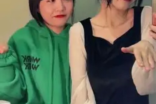 陪玩陪睡算啥？继人体盛宴、舔手指后艺人再曝阴暗面 秦岚被牵