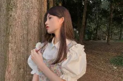 1天3个瓜！骂助理、找替身、韩红道歉、赔3000万个个离谱