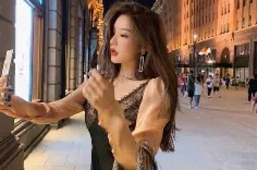 杨幂自爆：陪睡仅是低级潜规则